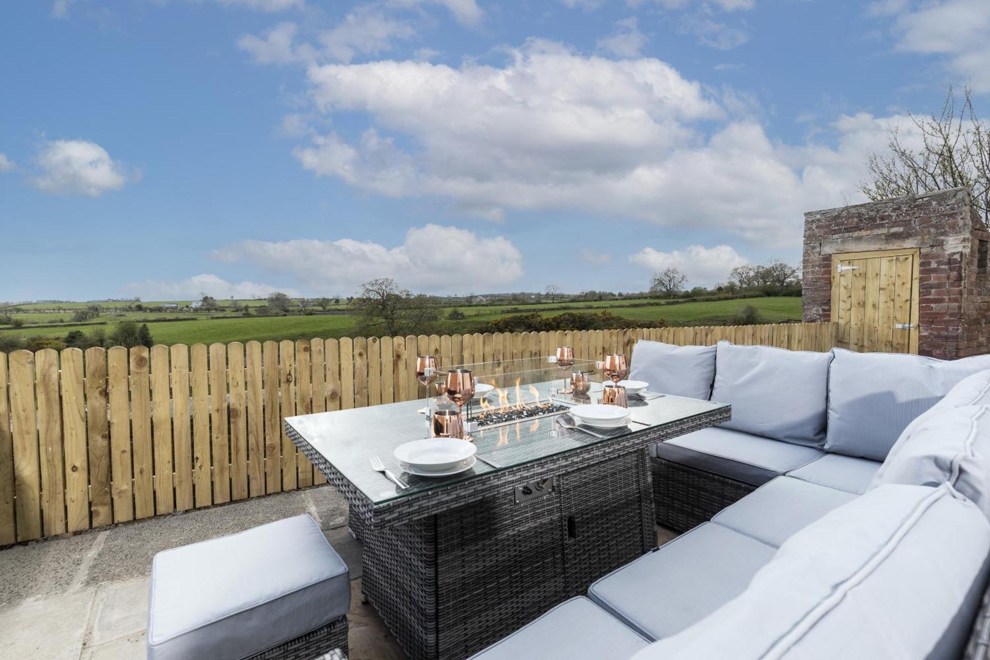 The Hideaway Villa Durham Bagian luar foto