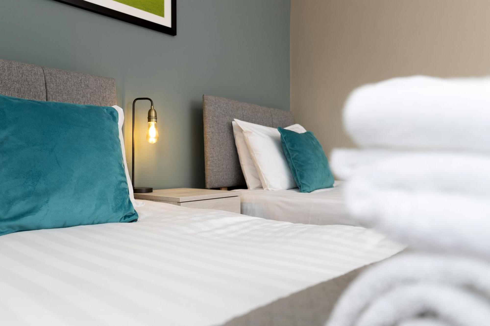 The Hideaway Villa Durham Bagian luar foto