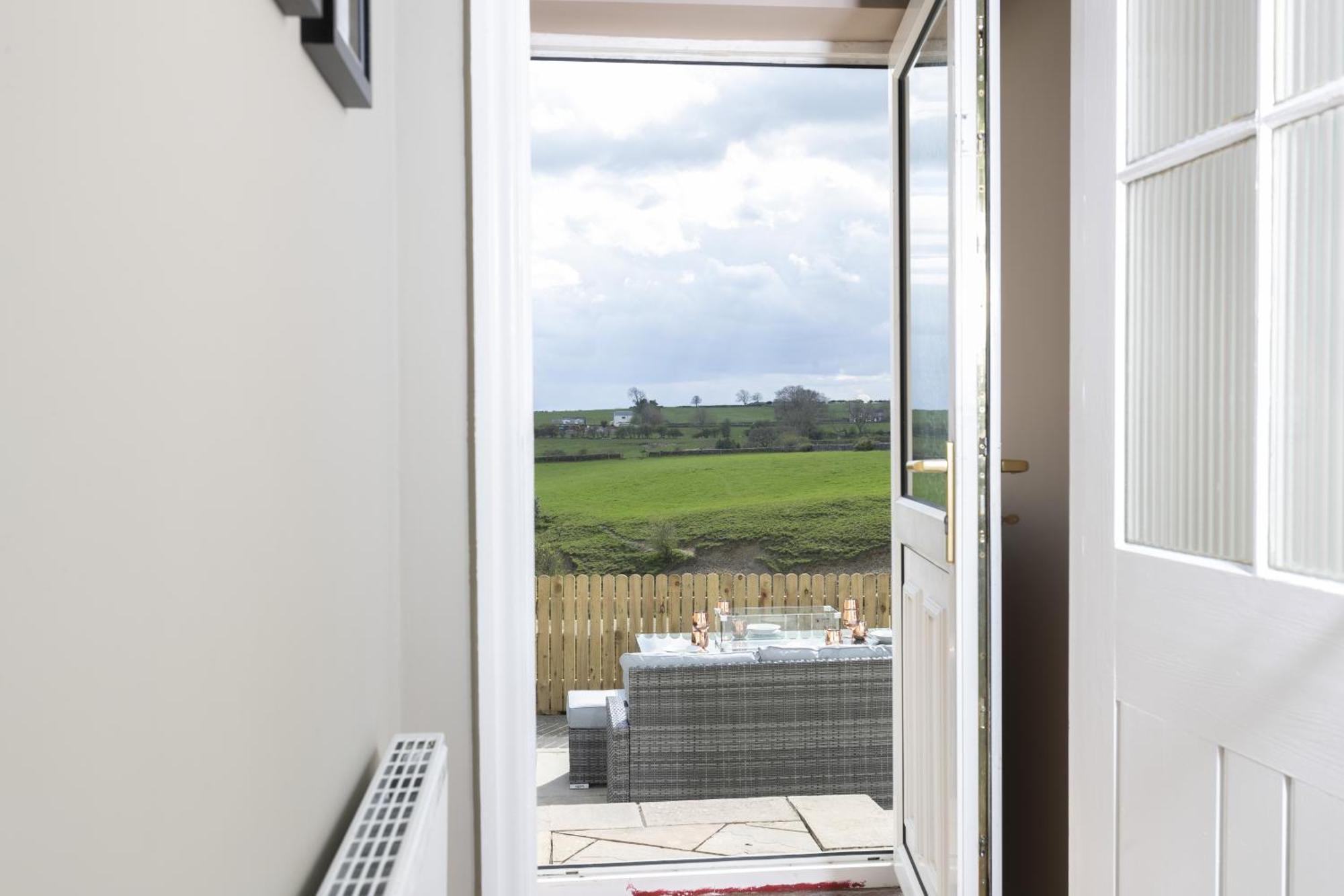 The Hideaway Villa Durham Bagian luar foto